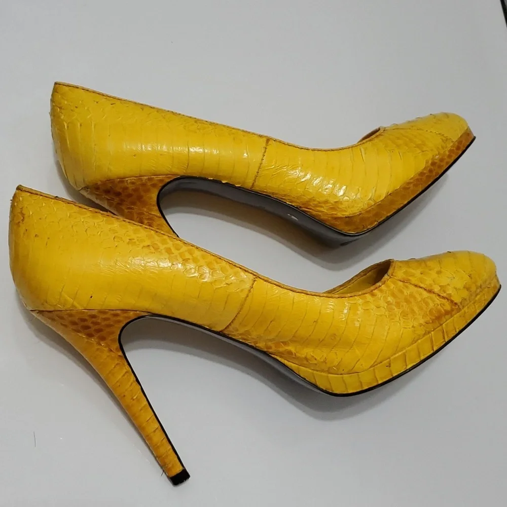 Ralph Lauren reptile shoes. Kailee stiletto pumps. Size 9B. - Picture 4 of 13
